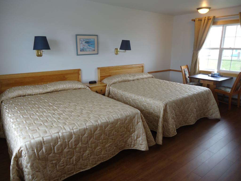 Ocean View Motel And Chalets Cheticamp Room photo